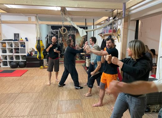 Initiation boxe et self-défense avec apéro diaporama Mali 2021 - #2